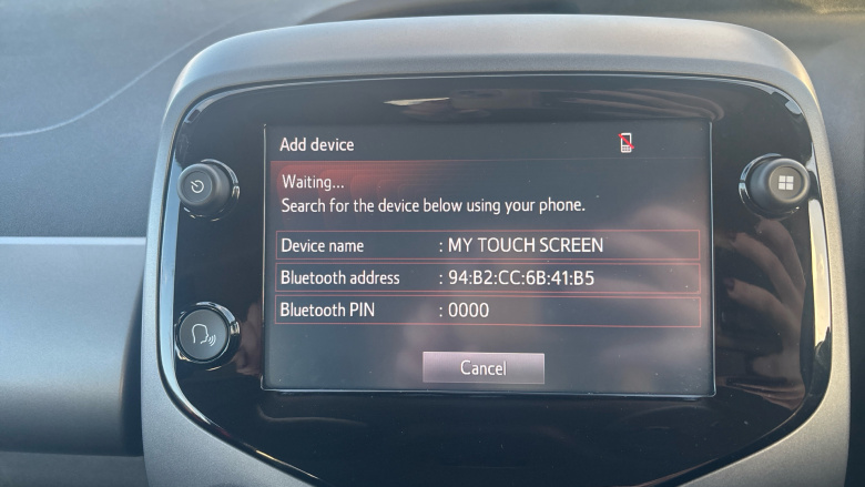 Toyota Aygo 1.0 VVT-i X-Play 5dr x-shift Petrol Hatchback